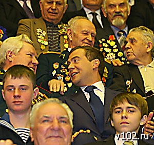 ������ 102.0